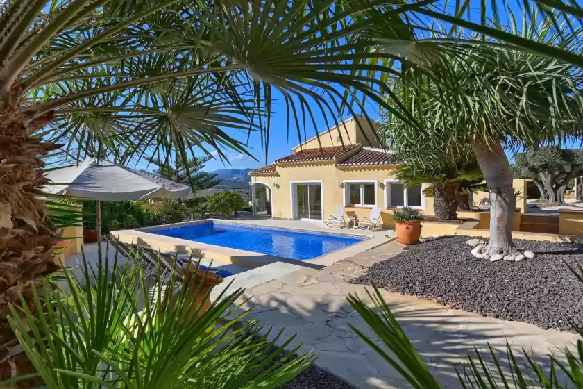 Holiday rentals in El elefante 4 pax, Jesús Pobre