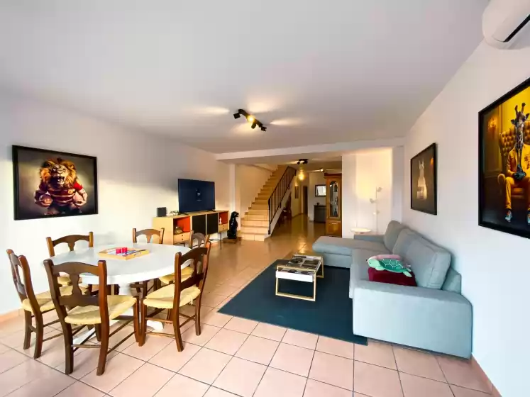 Holiday rentals in Artesol 4 pax