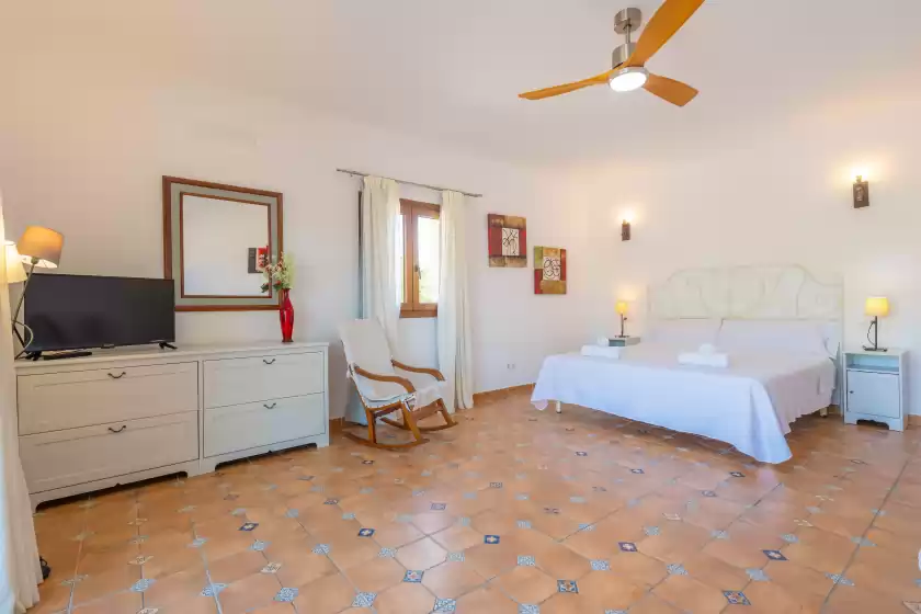 Holiday rentals in Casa fina, Felanitx