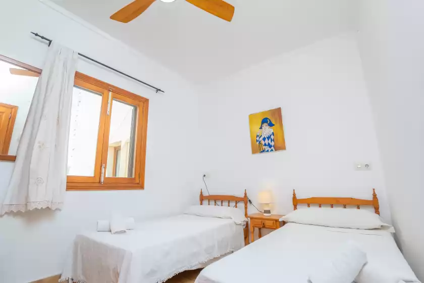 Holiday rentals in Casa fina, Felanitx