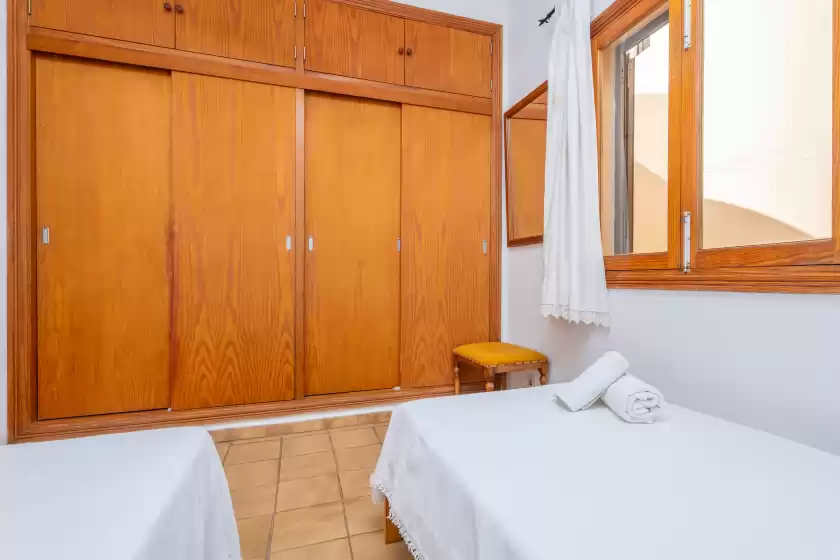 Holiday rentals in Casa fina, Felanitx