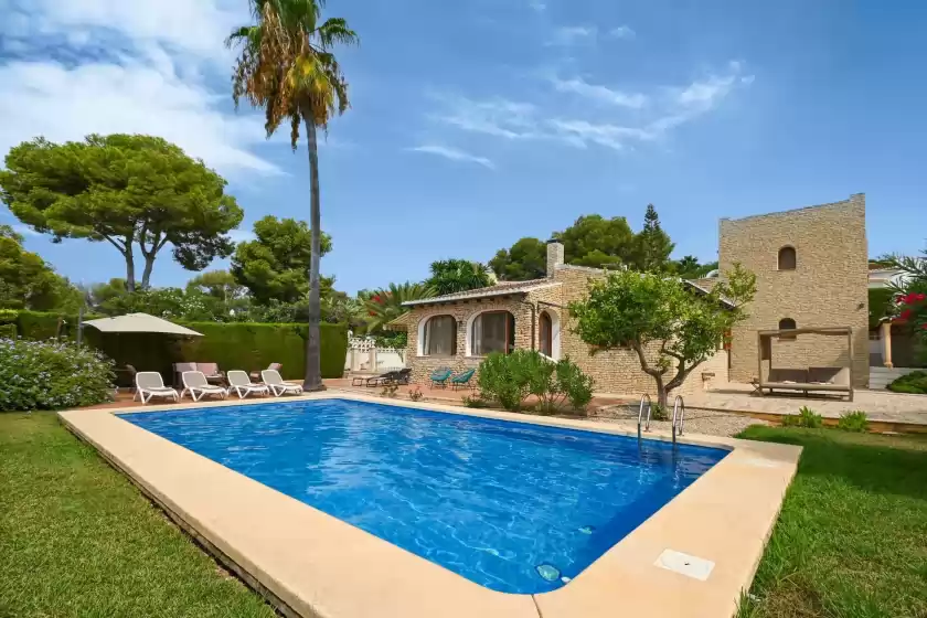 Holiday rentals in Casa montana