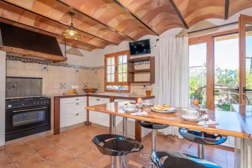 Holiday rentals in Sa sort llarga, Moscari