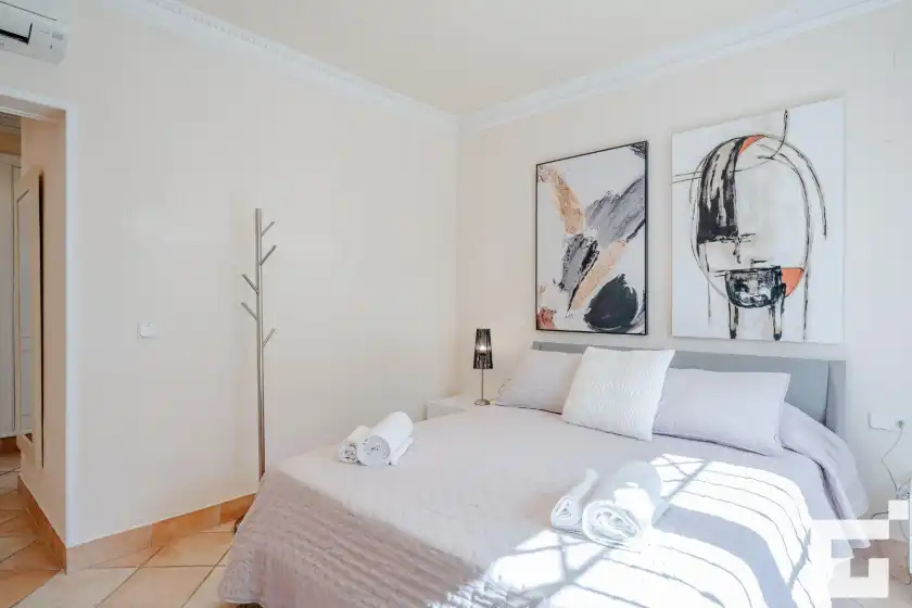 Holiday rentals in Coral - grupo turis, Fanadix