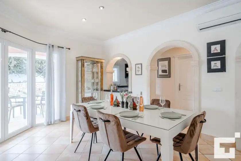 Holiday rentals in Coral - grupo turis, Fanadix