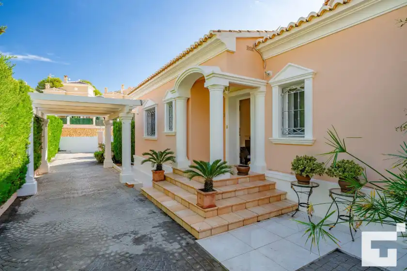 Holiday rentals in Coral - grupo turis, Fanadix