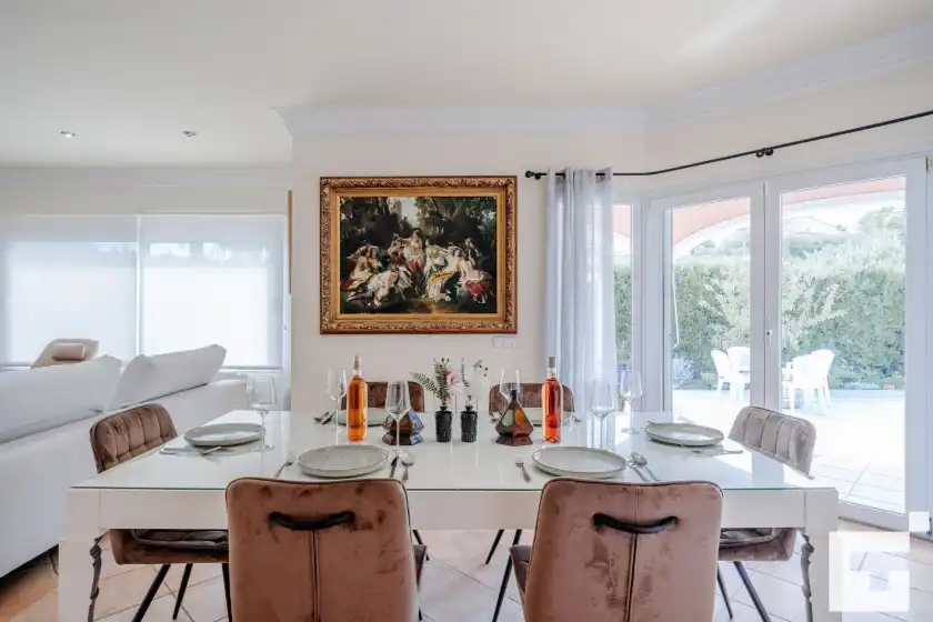 Holiday rentals in Coral - grupo turis, Fanadix