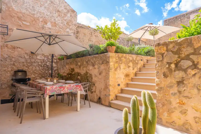 Holiday rentals in Can serp, Alaró