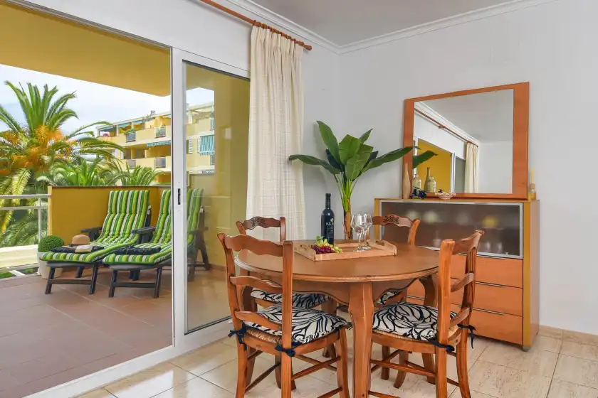 Holiday rentals in Anika
