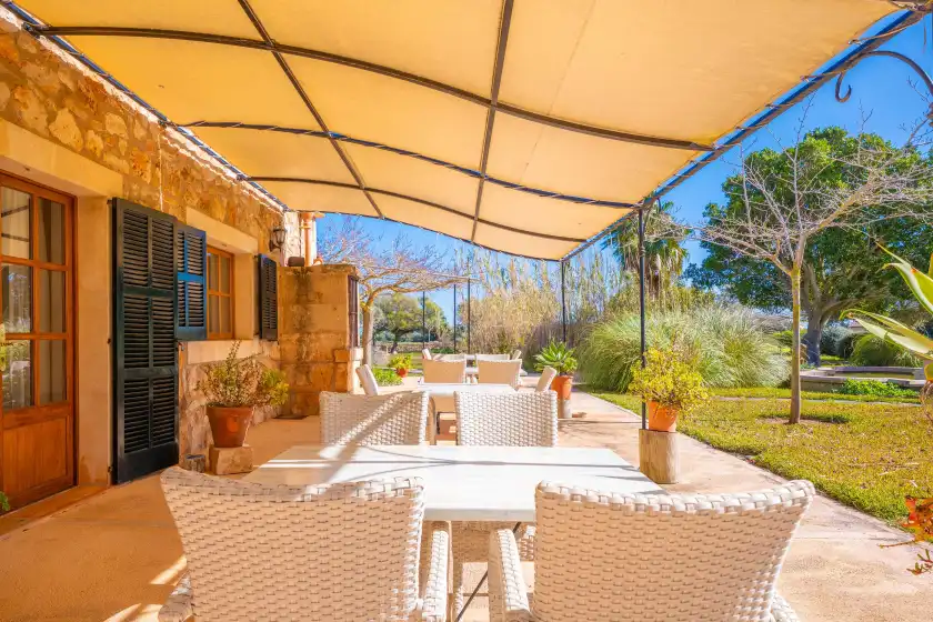 Holiday rentals in Agroturismo mondrago (antic na martina), Portopetro