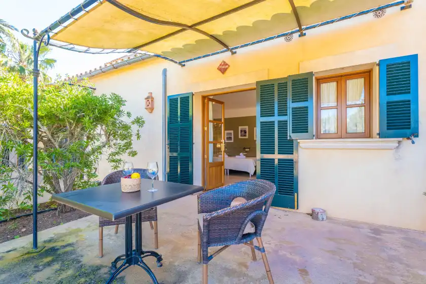 Holiday rentals in Agroturismo mondrago (antic na martina), Portopetro