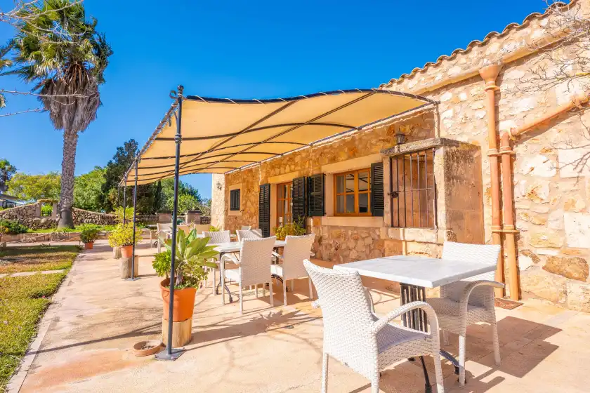 Holiday rentals in Agroturismo mondrago (antic na martina), Portopetro
