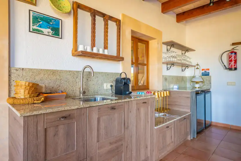 Holiday rentals in Agroturismo mondrago (antic na martina), Portopetro