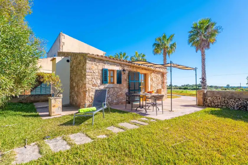 Holiday rentals in Agroturismo mondrago (antic na martina), Portopetro