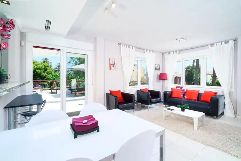 Holiday rentals in El palmeral i, Dénia