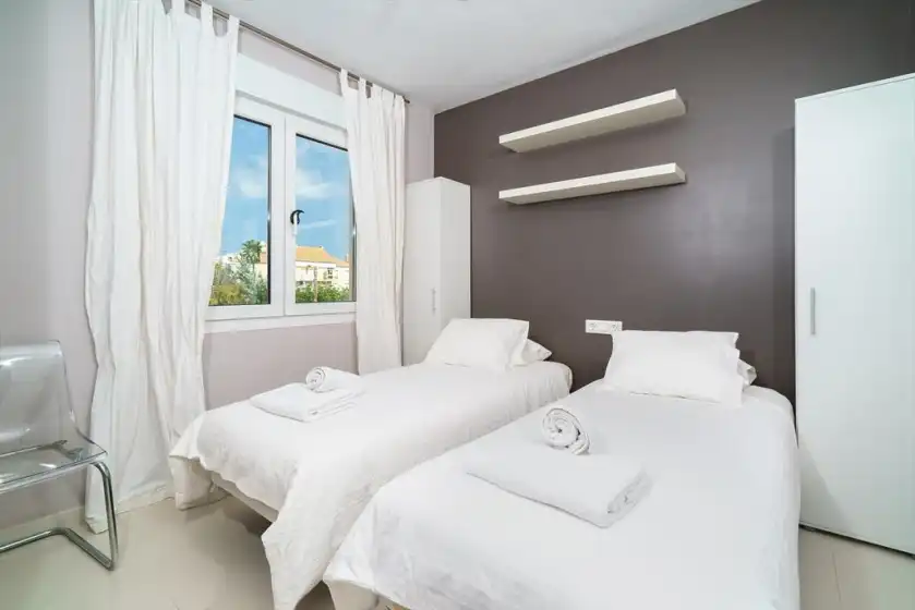 Holiday rentals in El palmeral i, Dénia