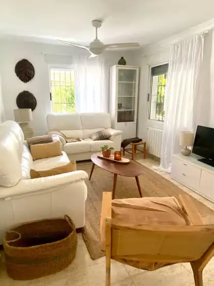 Holiday rentals in Villa jardín botánico, Orihuela Costa