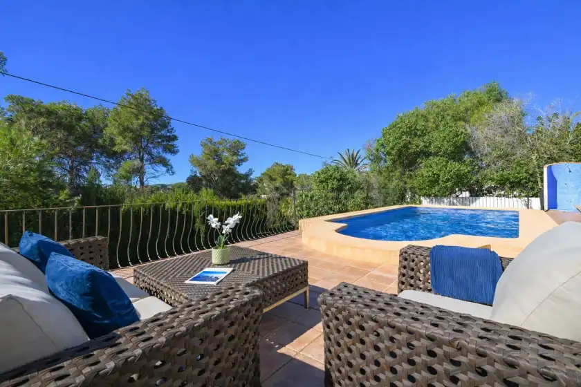 Holiday rentals in Nova 4 pax