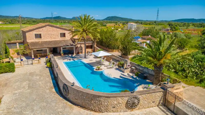 Holiday rentals in Son fullaneta, Llucmajor