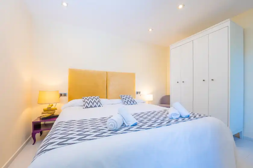 Holiday rentals in Villa cala figuera, Cala Figuera