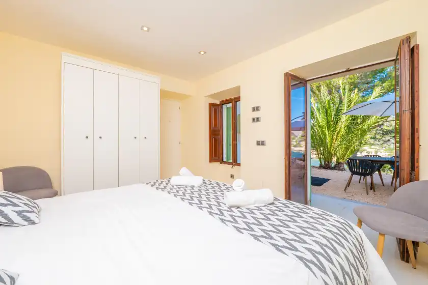 Holiday rentals in Villa cala figuera, Cala Figuera