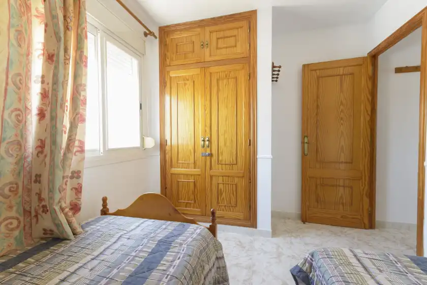 Holiday rentals in Vistas panoramicas, Oliva