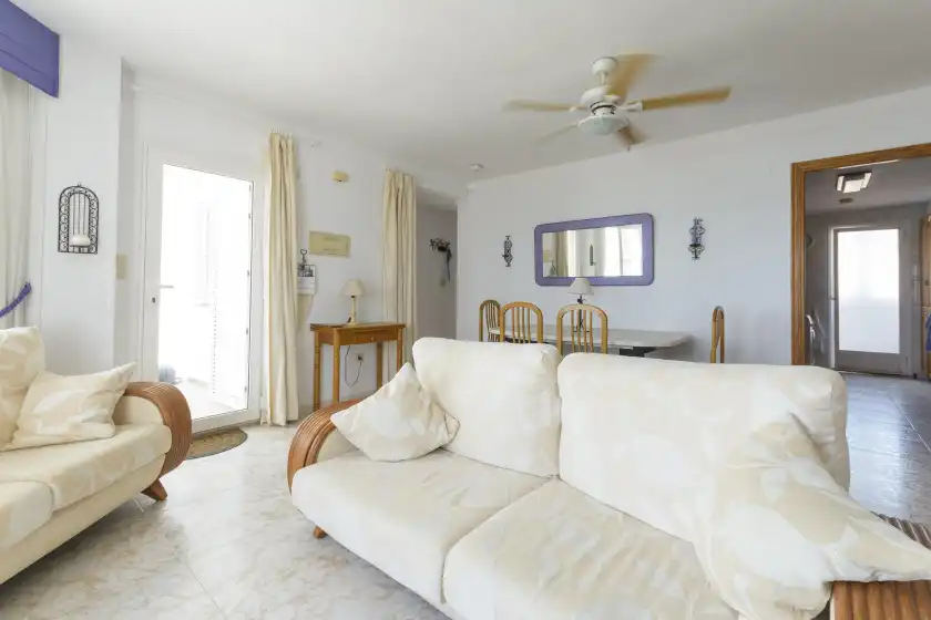 Holiday rentals in Vistas panoramicas, Oliva