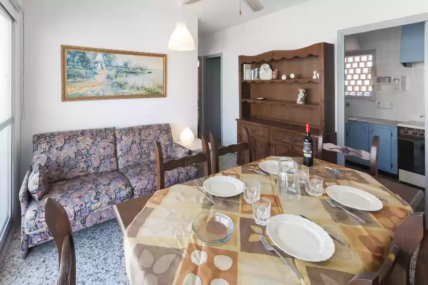 Holiday rentals in Nenufar, Grau i Platja
