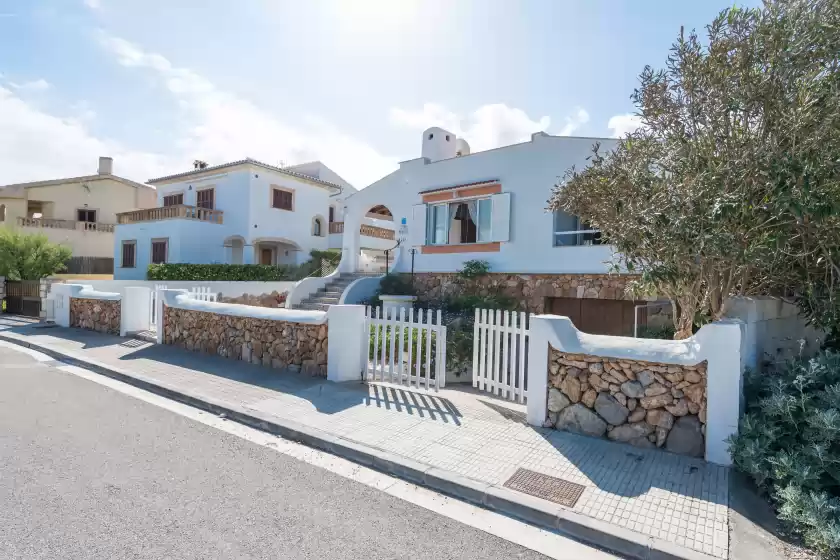 Holiday rentals in Ca'n miquel, s'Estanyol