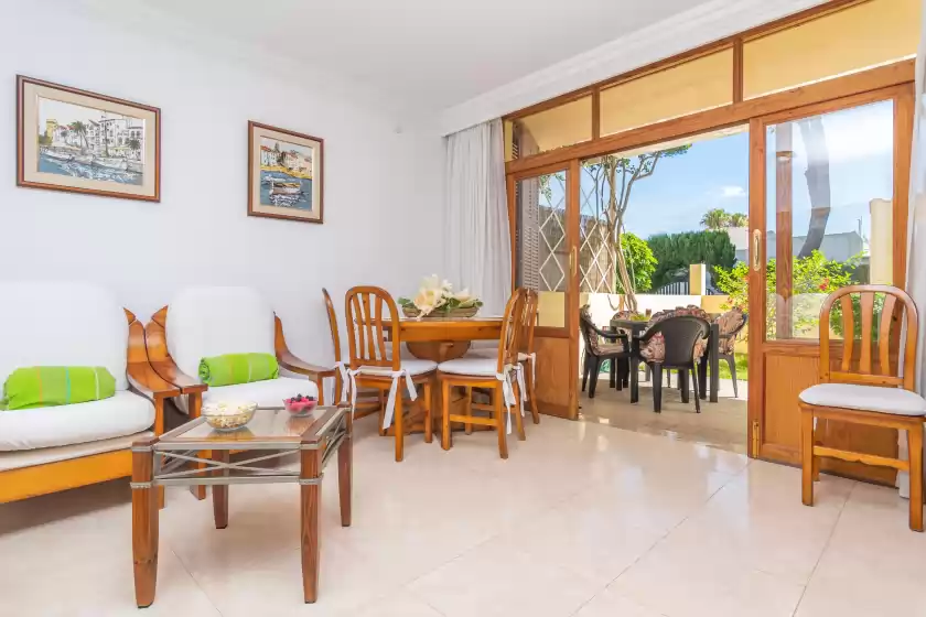 Holiday rentals in Bella, Port d'Alcúdia