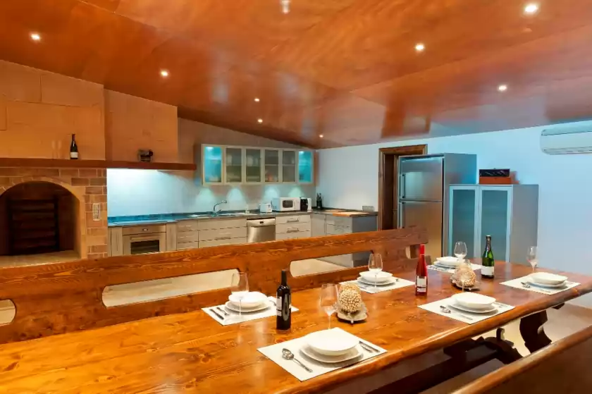 Holiday rentals in Sestados, Sa Pobla