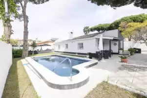 Villa pepa - Holiday rentals in Chiclana de la Frontera