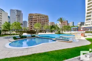 Apolo xvi 2 6 29 - grupo turis - Holiday rentals in Calp