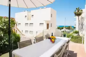 Marina b5 4 pax - Holiday rentals in Setla