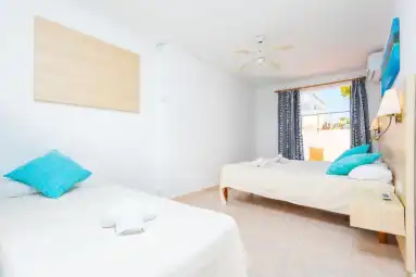 HOTEL ANTARES