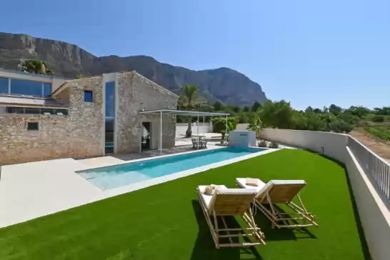 La de ros in Jesús Pobre, Dénia, Alicante, Comunitat Valenciana, España