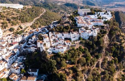 Casares luxury holiday, Vacalia.com