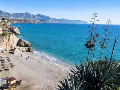 Playa El Carabeo, Nerja